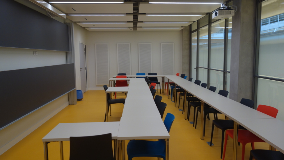 PEUTZ - Salle de cours à plat - ENS SACLAY