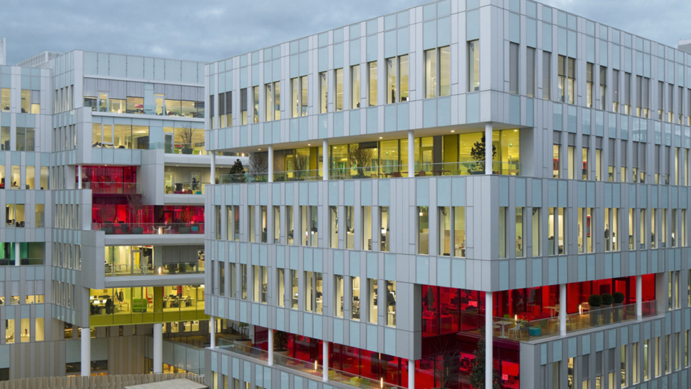 La Plaine Saint-Denis _janvier / Février 2014SFR Campus, extérieurs et intérieurs.